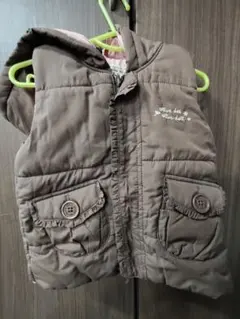 リバーシブルフード付きベスト