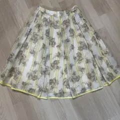 マーキュリーデュオ　花柄ストライプフレアスカート フリーサイズ