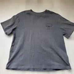 URBAN CHERRY チャコールTシャツ(バックプリント)のサムネイル