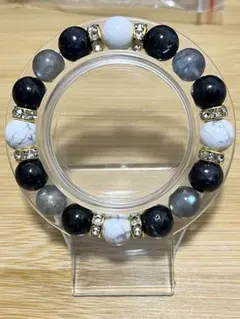 63.カイヤナイト、ラブラドライト、ハウライトのブレスレット