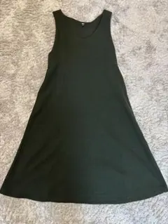 UNIQLO ダークグリーン ノースリーブワンピース S