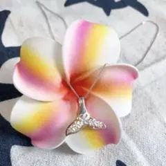 <新品 >ハワイアンジュエリー ネックレス プルメリア花デザイン