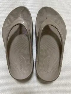 OOFOSリカバリーサンダル 厚底のサムネイル