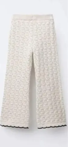 新品未使用　クロシェ　クリーム色 レース編み フレアパンツ