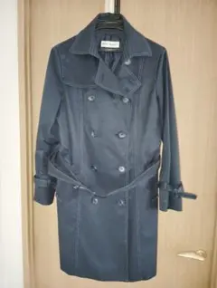 ネイビー トレンチコート