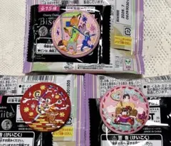 【3個セット】ディズニー　刺繍缶バッジ2