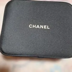 CHANEL 化粧ポーチ ブラックのサムネイル