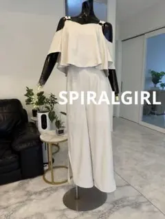 SPIRALGIRL 【未使用】2wayオールインワン★断捨離お値下げ中❗️のサムネイル