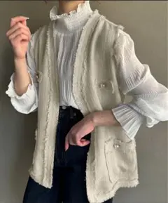 【JUNOAH】薄手サマーツイード パール釦Vネックツイードベスト