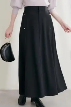 natural couture　リベットややフレアスカート　ブラック