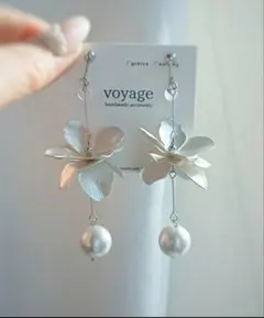 マットシルバー フラワー ピアス イヤリング ブライダル ハンドメイド