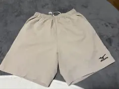 Mizuno ベージュ ショートパンツ