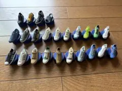 ペプシボトルキャップ アディダス スニーカー ⭐︎24個セットのサムネイル