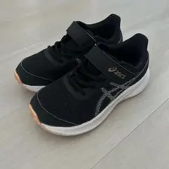 アシックス　スニーカー　公式サイトから購入21cm