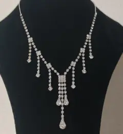 Vintage Crystals エレガントクリスタルネックレス