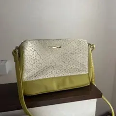 イエローデザインショルダーバッグのサムネイル