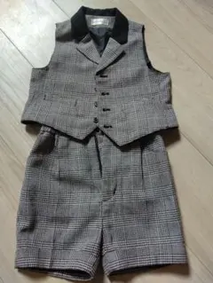 チェック柄 ベストとショートパンツ セレモニースーツ　90cm