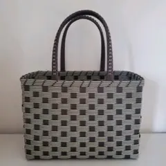 Item thumbnail for item c19b1f1c-fb0e-4bde-b263-09c840032fee