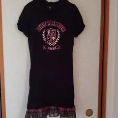 Barbie　パーカー付半袖膝又ワンピース