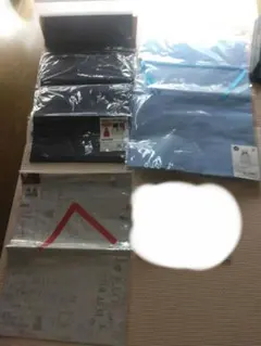 【新品！24時間以内に匿名発送】ラッピングセット　大きめ　包装袋　セリアのサムネイル