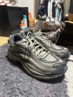 supreme Airmax98 28cm 変え紐•箱付き - メルカリ supreme Airmax98 28cm 変え紐•箱付き