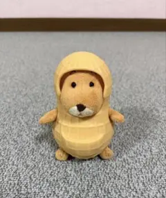 バムとケロ らくちゃん ピーナッツ型ぬいぐるみ - メルカリ