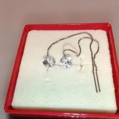 クリスタルドロップ型　ピアス 1.5CT　キュービックジルコニア