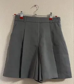 GU プリーツミニスカート ショートパンツ グレーのサムネイル