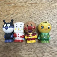 アンパンマン　すくい人形　フィギュア　4体セット