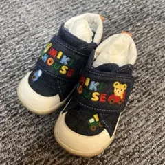 Item thumbnail for item 8accdbee-078e-45f9-899d-b452b3833fea