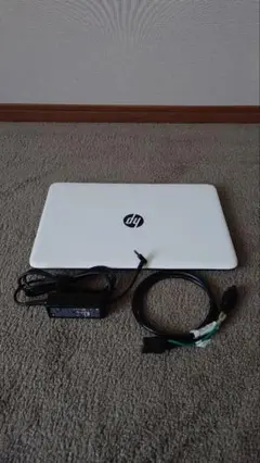中古品 HP Win10ノートPC 15.6インチ ホワイト ACアダプター付