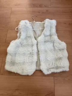 ホワイトファーベスト