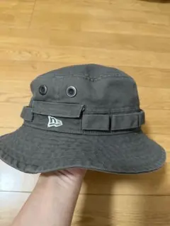 newera　アドベンチャー ベーシック ダックコットン オリーブ × ホワイト