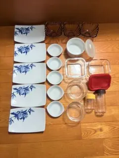 昭和レトロ 食器 陶器 小皿 透明容器 まとめ売り 角皿 丸皿 タッパー 耐熱
