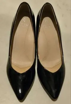 ROPE' PICNIC 黒エナメル ポインテッドトゥ ハイヒール