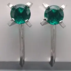silver刻印　ヴィンテージ エメラルド イヤリング ～深翠に宿る静謐の輝き～