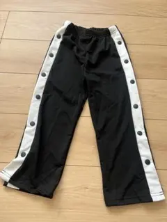 サイドボタン付きロングパンツ ジャージ