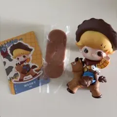 POP MART DIMOO WORLD PIXAR ウッディ フィギュア