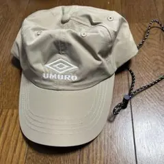 【サッカー青年 様】UMBROベースボールキャップ　ベージュのサムネイル