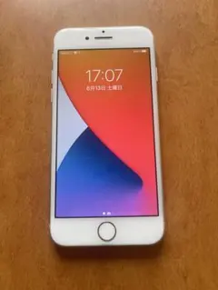 Apple iPhone 7 128GB バッテリー83% simフリー