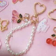 サンリオ きらきらフルーツチャーム シナモロール