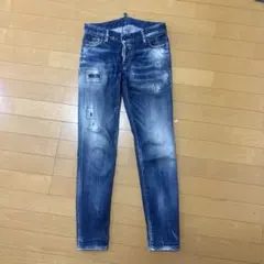DSQUARED2 ダメージ加工 スキニージーンズ