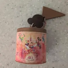 東京ディズニーリゾート40周年　カプセルトイ チョコクランチ缶のサムネイル
