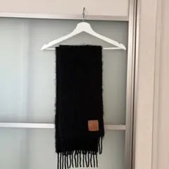 LOEWE ロエベ マフラー ブラックのサムネイル