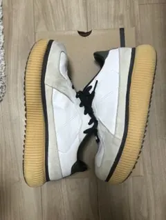 Onitsuka Tiger デレシティ　スニーカー