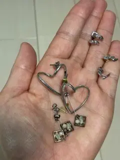 ハート型と四角形のピアスセット 5点