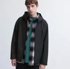 ユニクロ　UNIQLO ブロックテックパーカ（3Dカット）