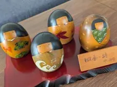 創作こけし しあわせ 2体セット 台座付き - メルカリ