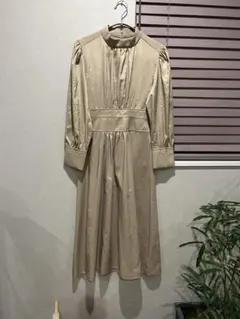 RANDA エレガント ベージュ ハイネック ワンピース