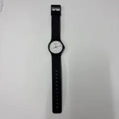 [美品]CASIO クォーツ 腕時計 ブラック ホワイト mq-24